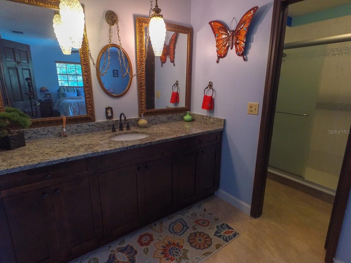 4902 FIVE ACRE ROAD — photo 32 of 41