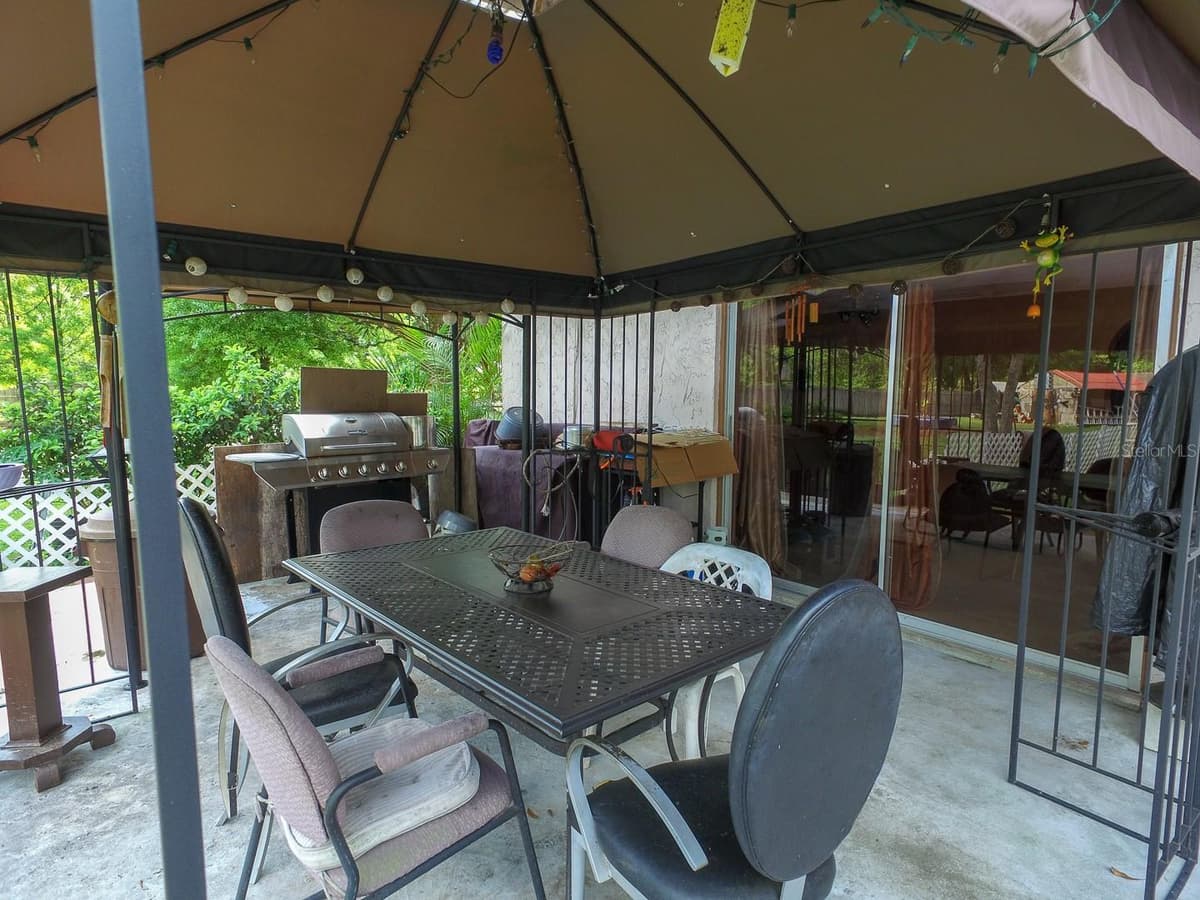 4902 FIVE ACRE ROAD — photo 34 of 41