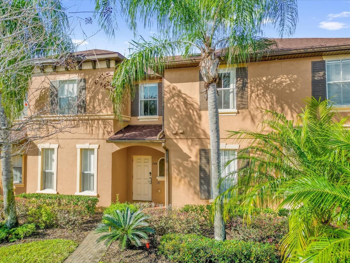 1144 CALABRIA AVENUE — photo 1 of 41