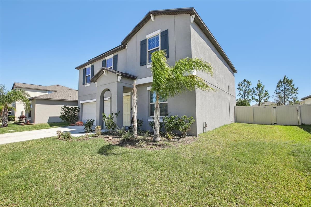 11218 SAGE CANYON DRIVE — photo 3 of 48
