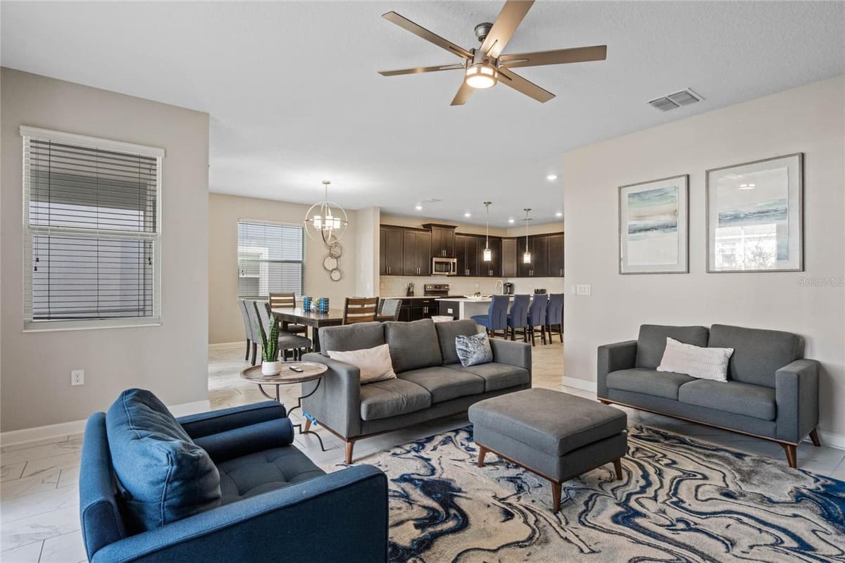 1565 MULLIGAN BOULEVARD — photo 4 of 47