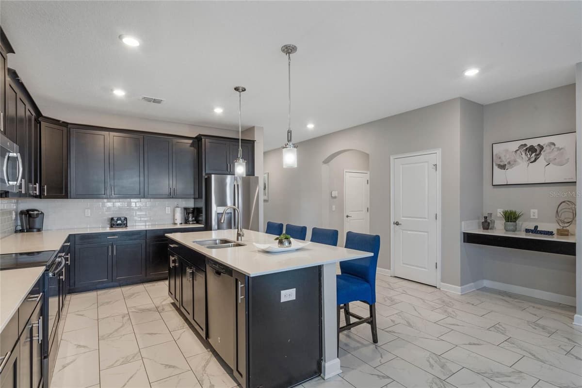 1565 MULLIGAN BOULEVARD — photo 12 of 47