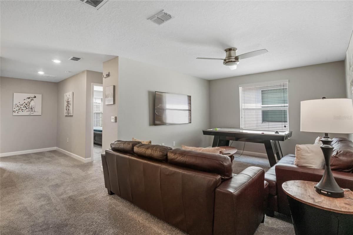 1565 MULLIGAN BOULEVARD — photo 31 of 47