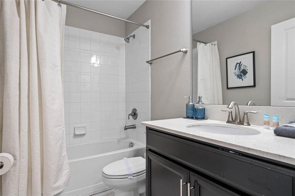 1565 MULLIGAN BOULEVARD — photo 28 of 47