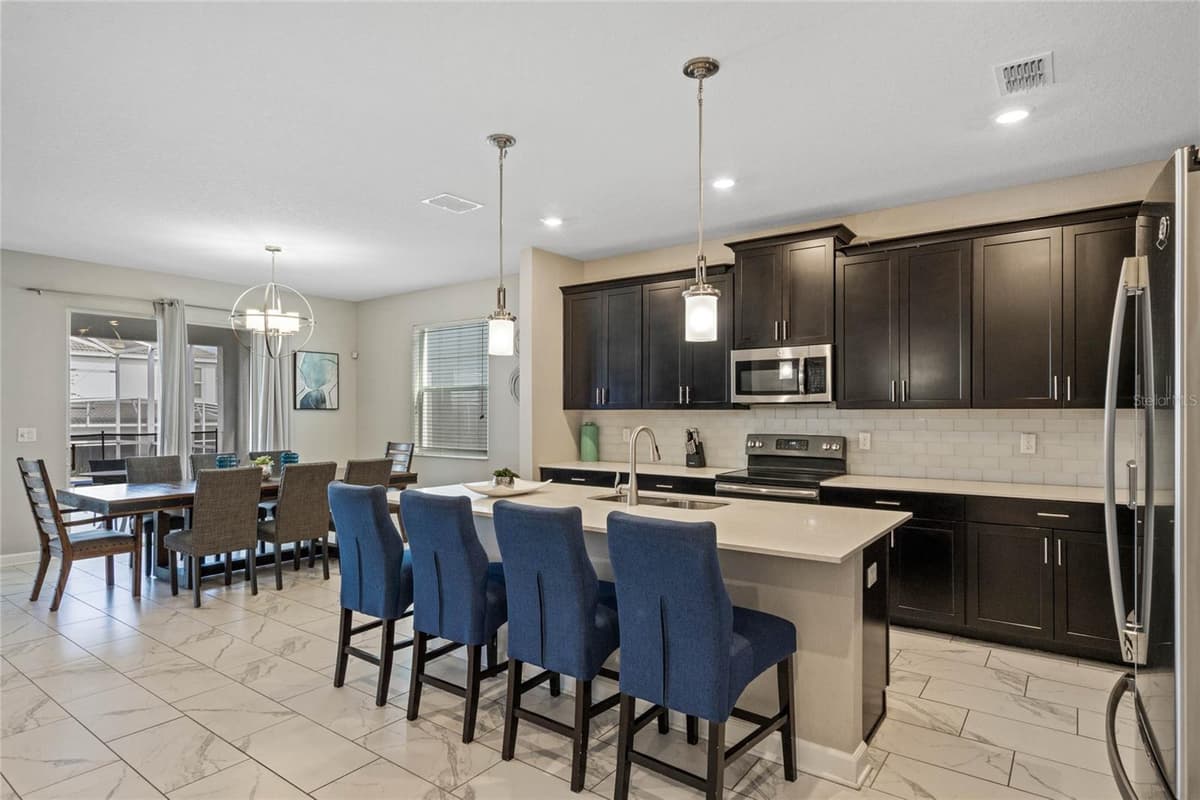 1565 MULLIGAN BOULEVARD — photo 13 of 47