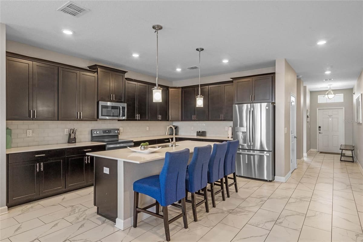 1565 MULLIGAN BOULEVARD — photo 10 of 47