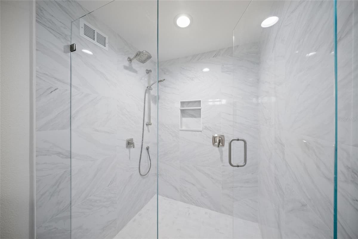 1212 BENJAMIN FRANKLIN DRIVE — photo 24 of 48