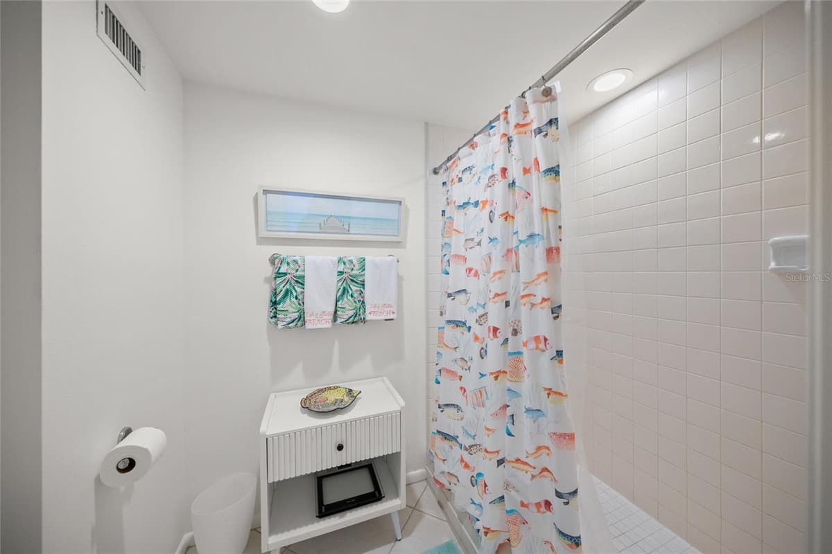 1212 BENJAMIN FRANKLIN DRIVE — photo 21 of 48