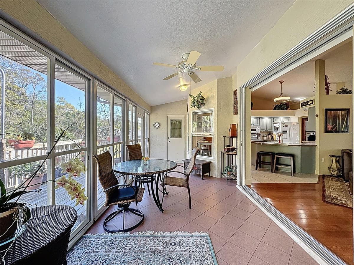 8437 INDIES DRIVE — photo 43 of 62