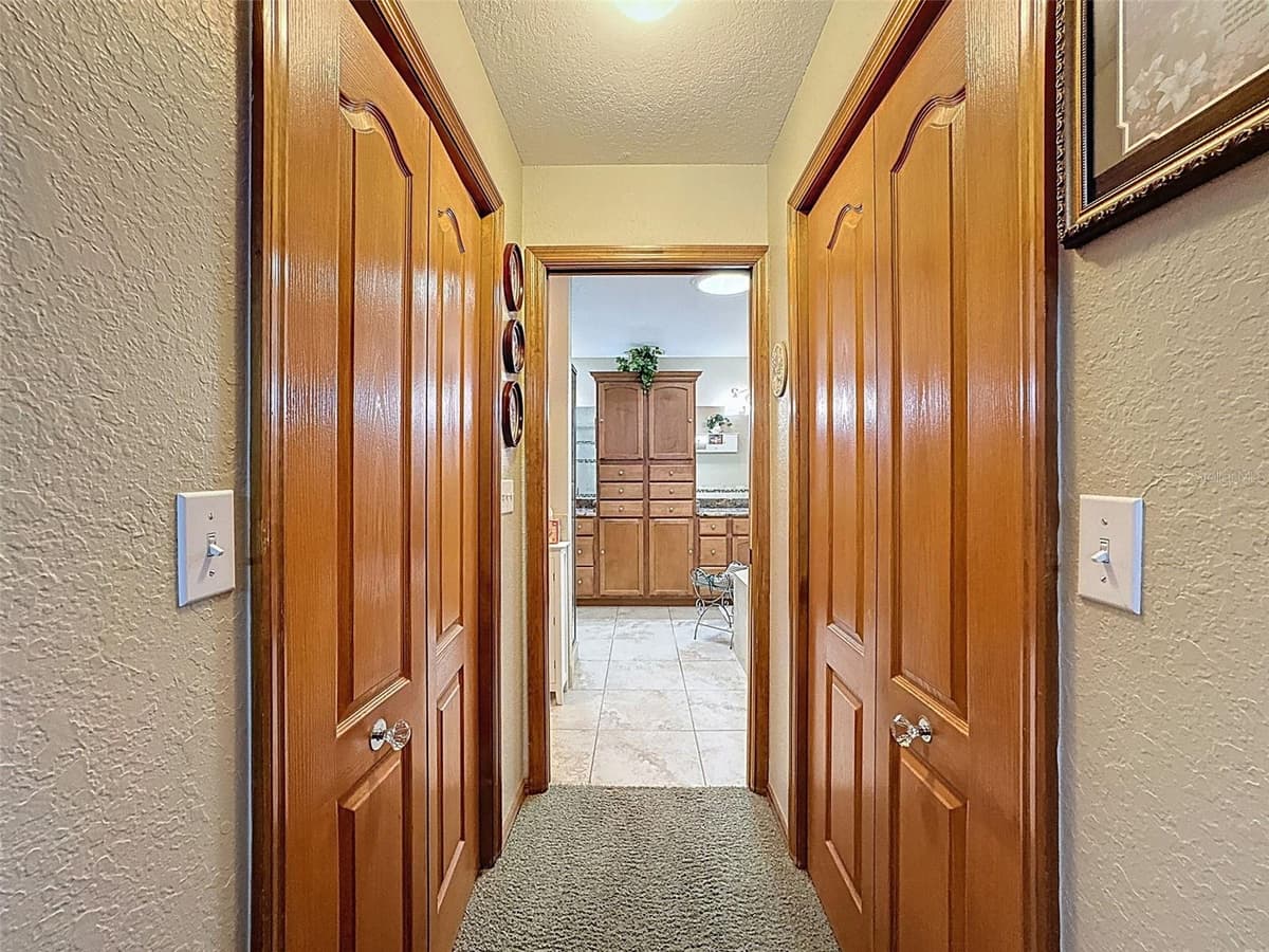8437 INDIES DRIVE — photo 34 of 62