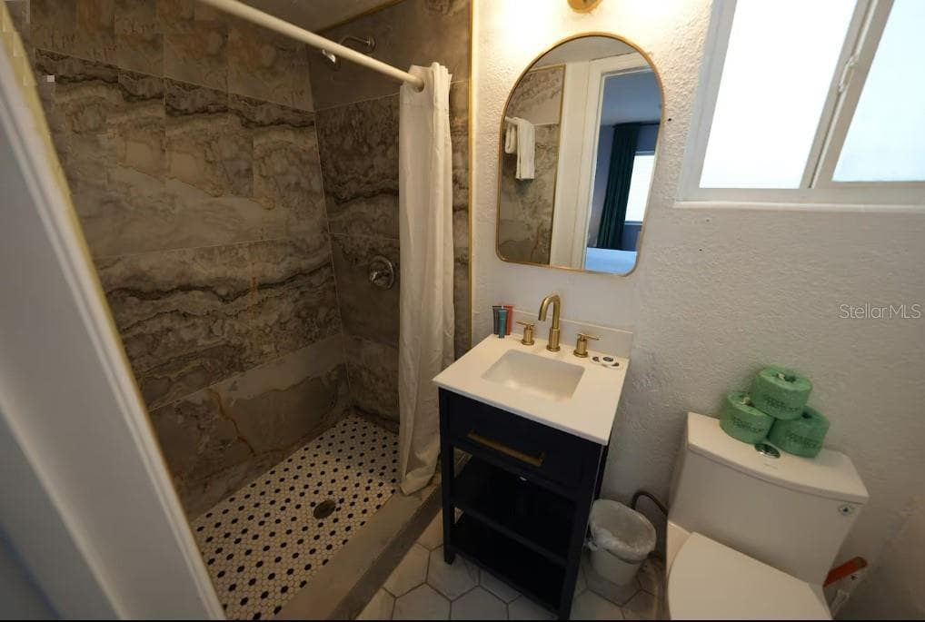 333 HAMDEN DRIVE — photo 7 of 14