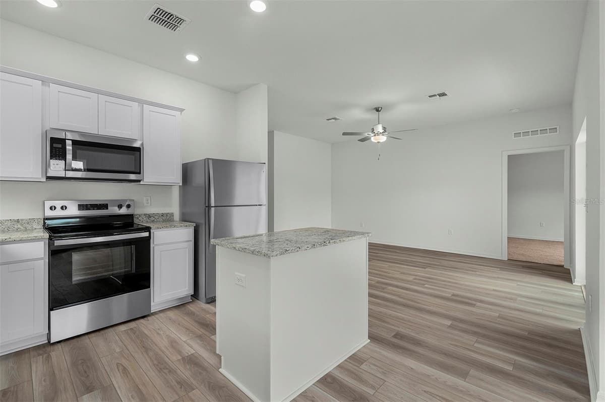 13276 TULA LOOP — photo 4 of 19