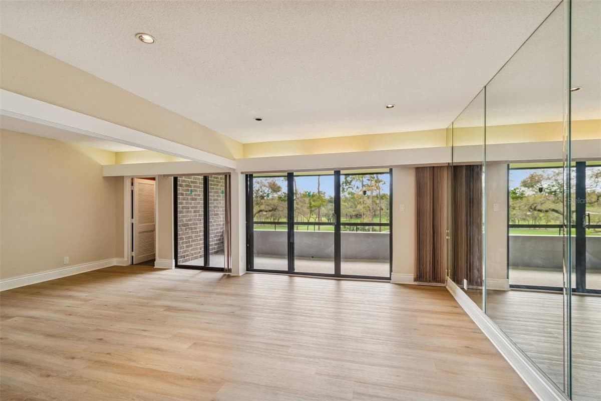 36750 US 19 — photo 11 of 60