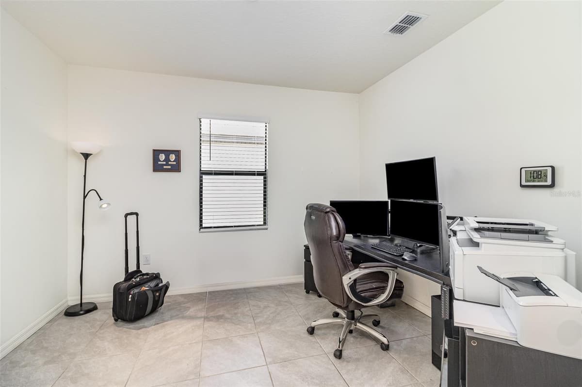 3920 FOGGY MIST ROAD — photo 10 of 30