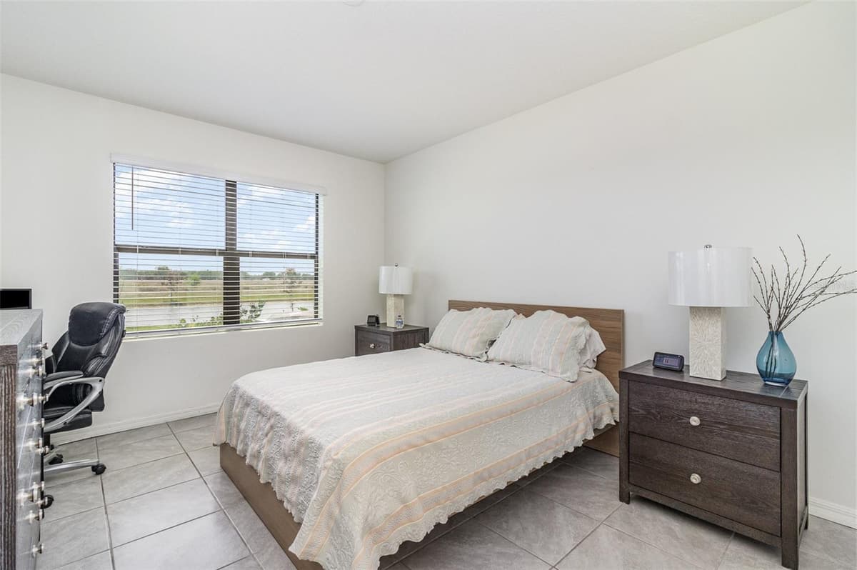 3920 FOGGY MIST ROAD — photo 12 of 30