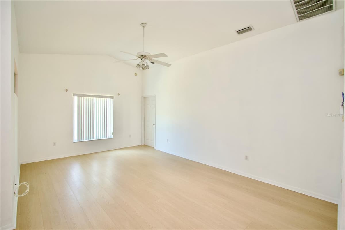 4429 WHITTON WAY — photo 11 of 23