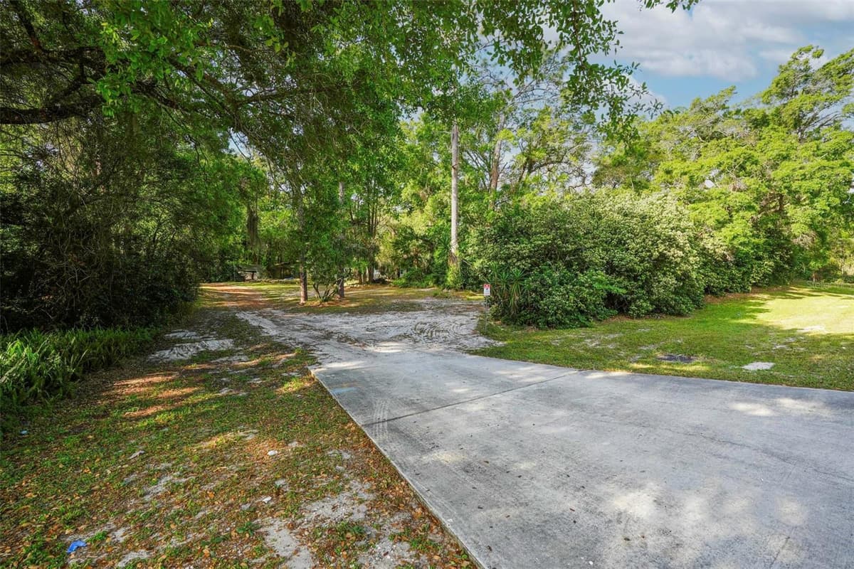 26 KELLY PARK ROAD — photo 44 of 67