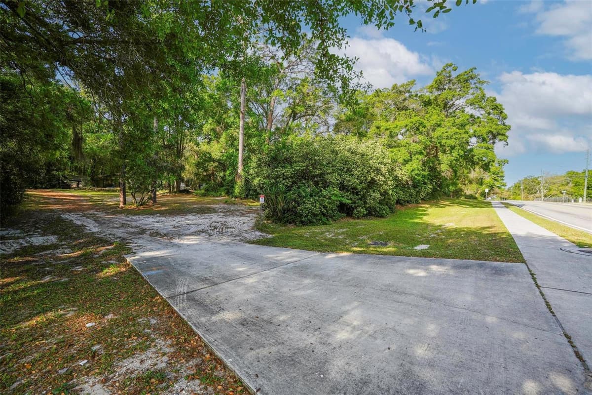 26 KELLY PARK ROAD — photo 43 of 67