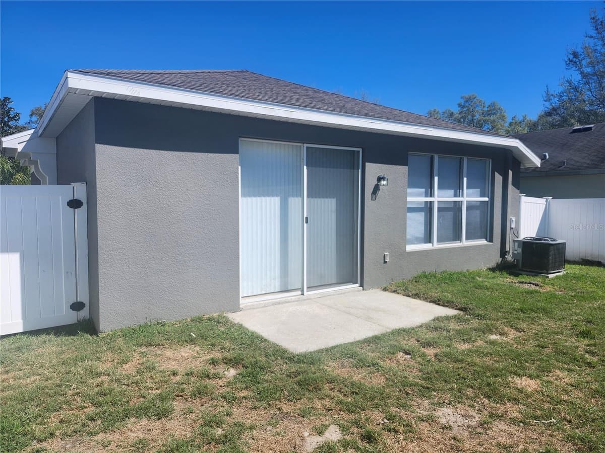 14656 WAKE ROBIN DRIVE — photo 15 of 22