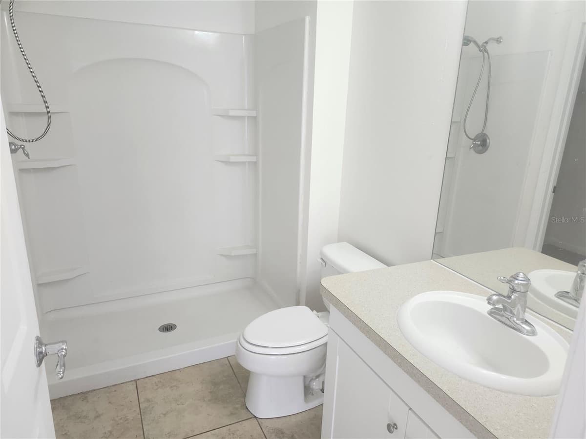 14656 WAKE ROBIN DRIVE — photo 10 of 22