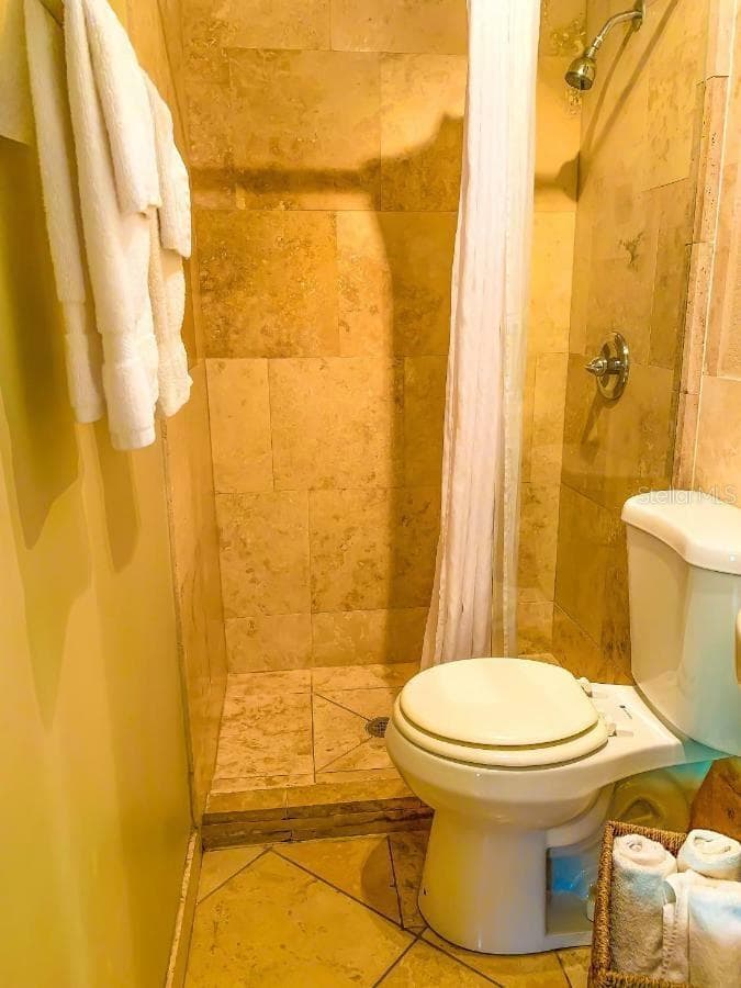 345 HAMDEN DRIVE — photo 8 of 11