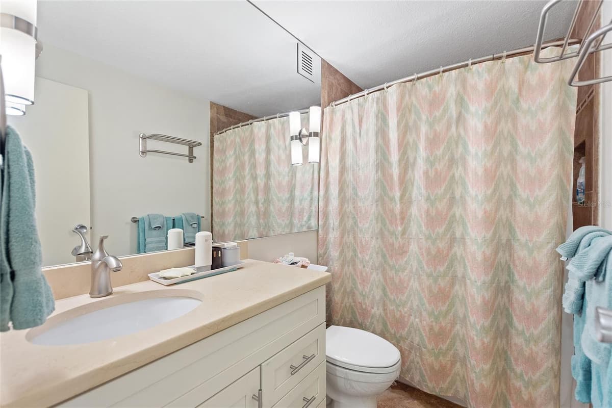 4175 ATLANTIC AVENUE — photo 21 of 32