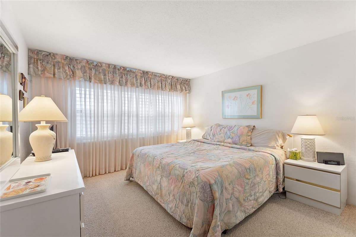 4175 ATLANTIC AVENUE — photo 16 of 32