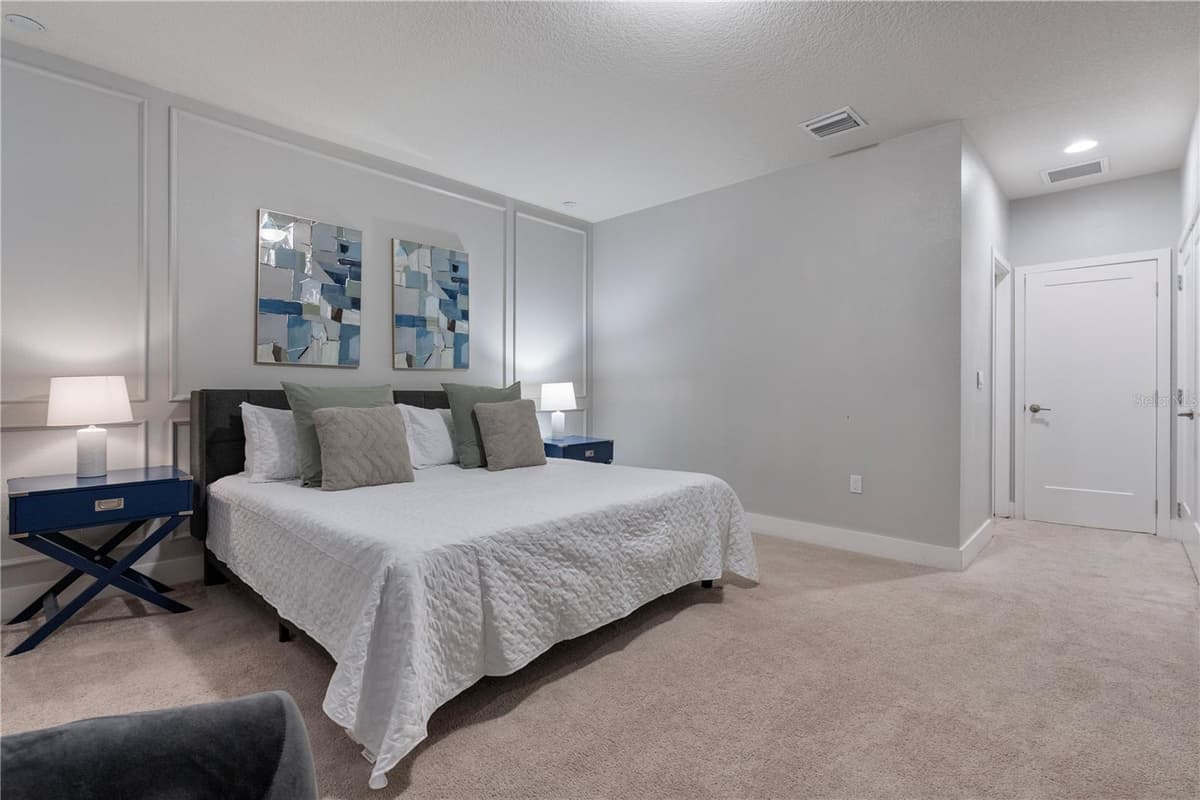 17522 HIDDEN FOREST DRIVE — photo 21 of 43