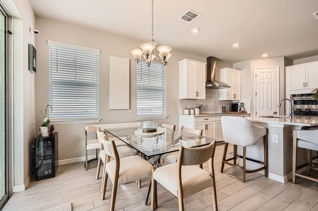 2277 CROSSBOW STREET — photo 13 of 31