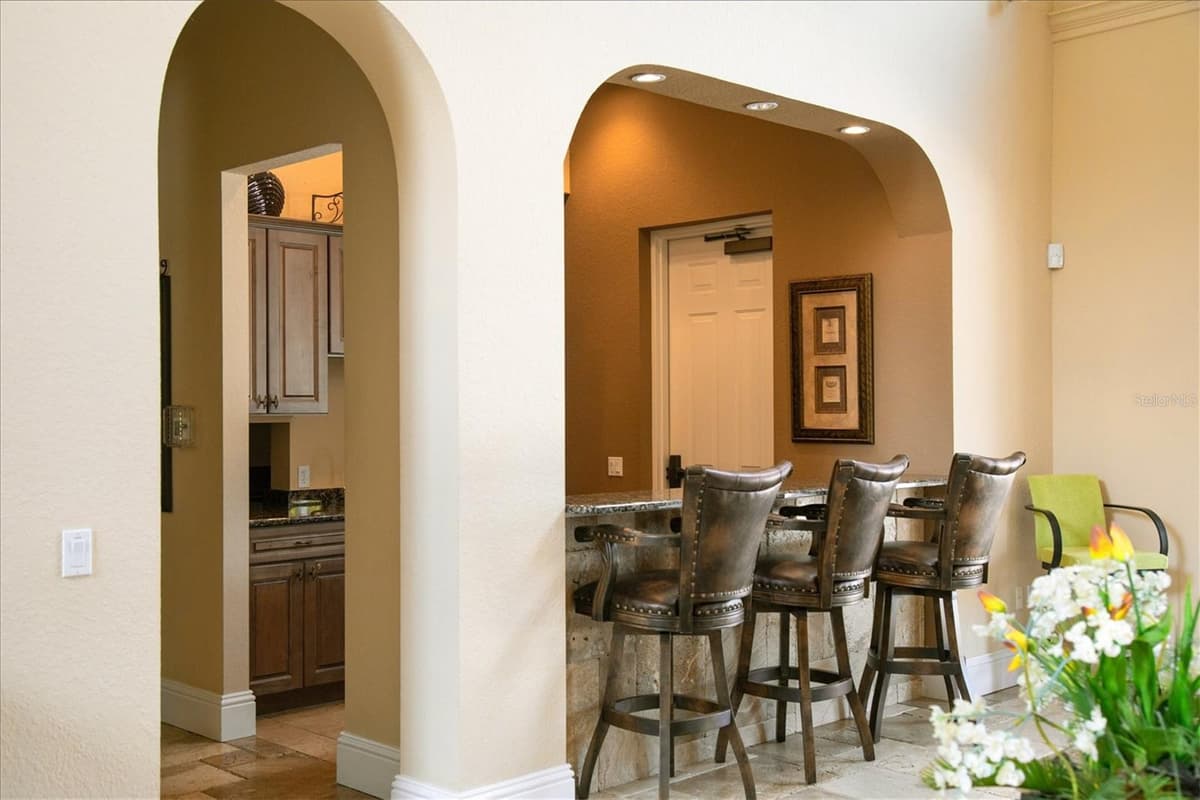 7710 LAKE VISTA COURT — photo 46 of 60