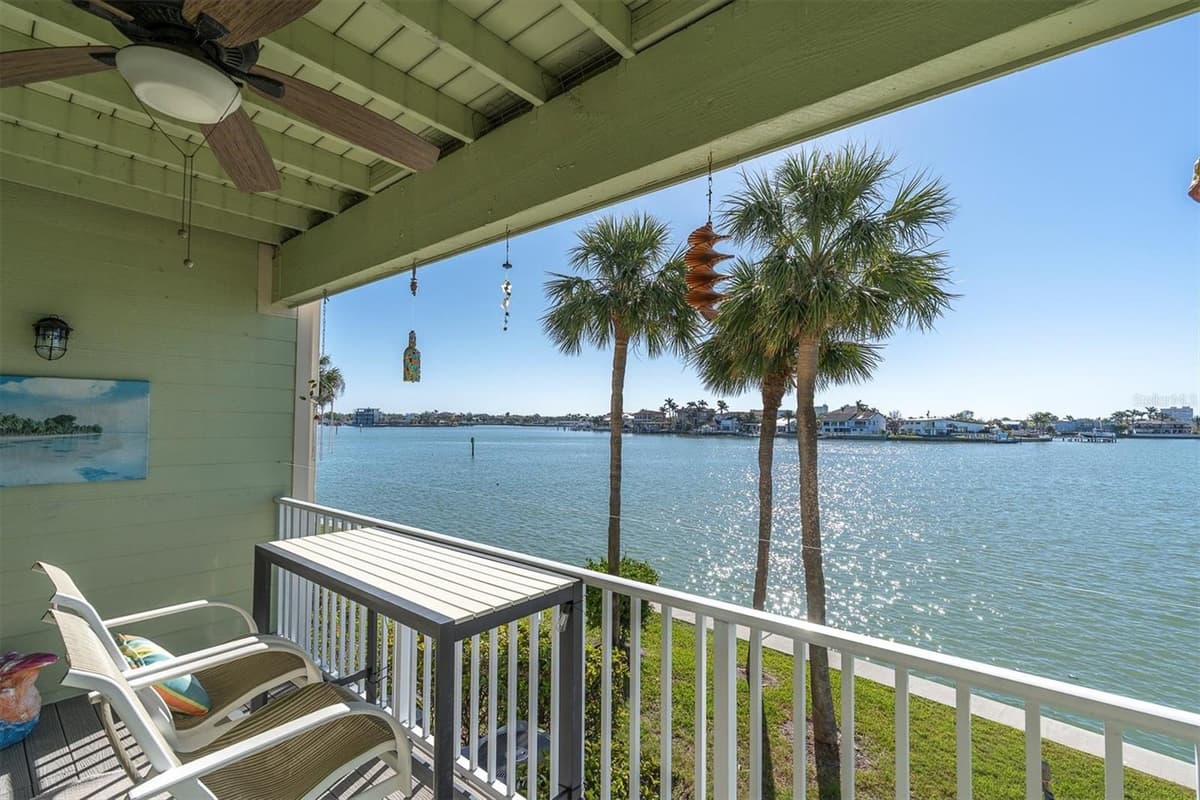 553 HAVEN POINT DRIVE — photo 33 of 42