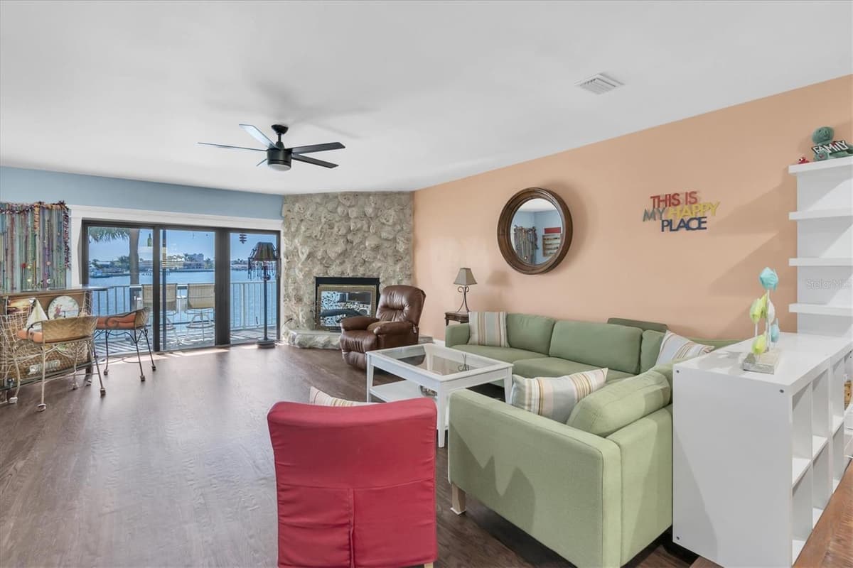 553 HAVEN POINT DRIVE — photo 19 of 42