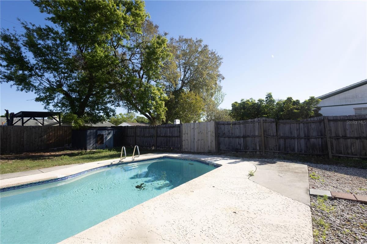 724 TRADEWINDS DRIVE — photo 20 of 23