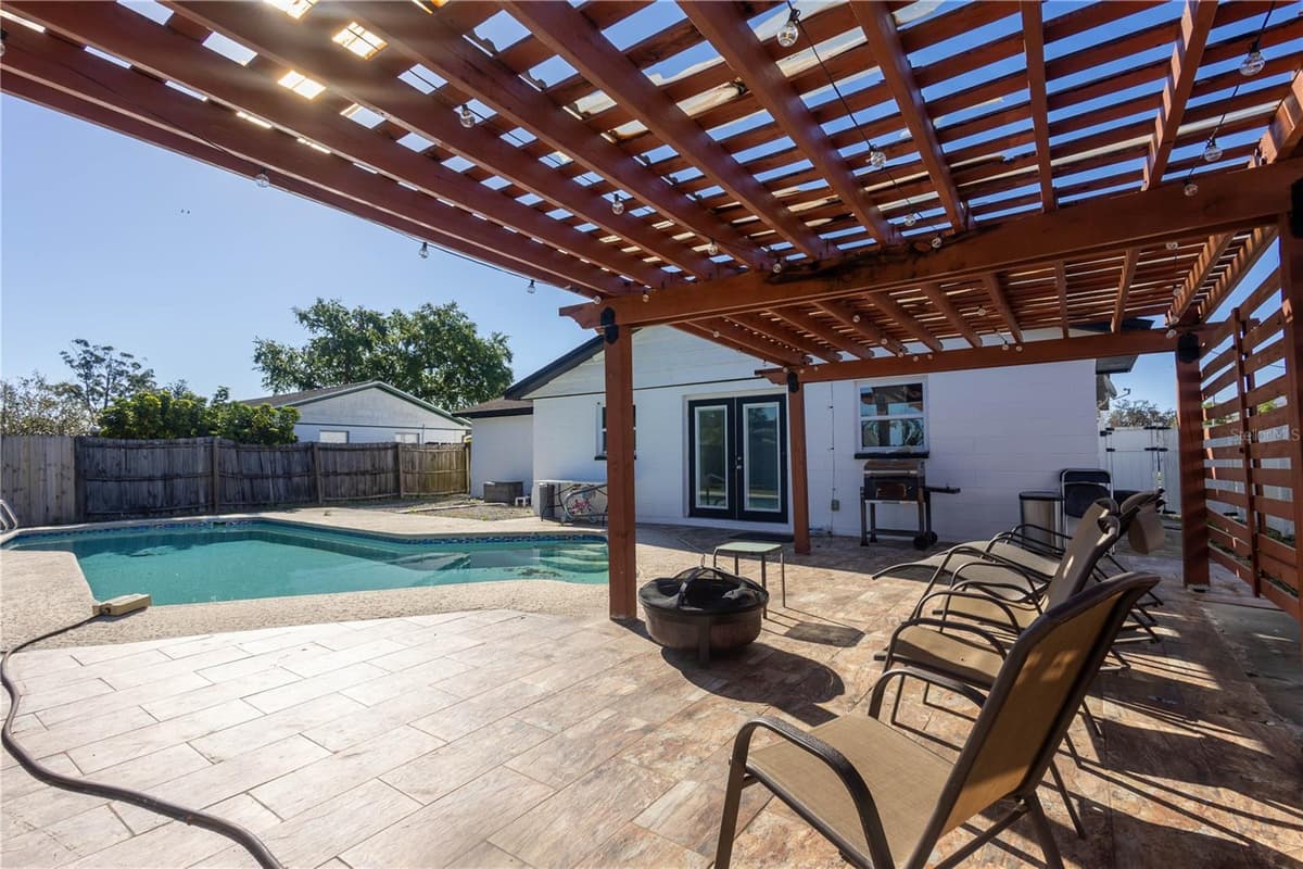 724 TRADEWINDS DRIVE — photo 21 of 23