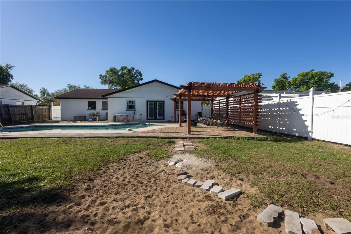 724 TRADEWINDS DRIVE — photo 22 of 23