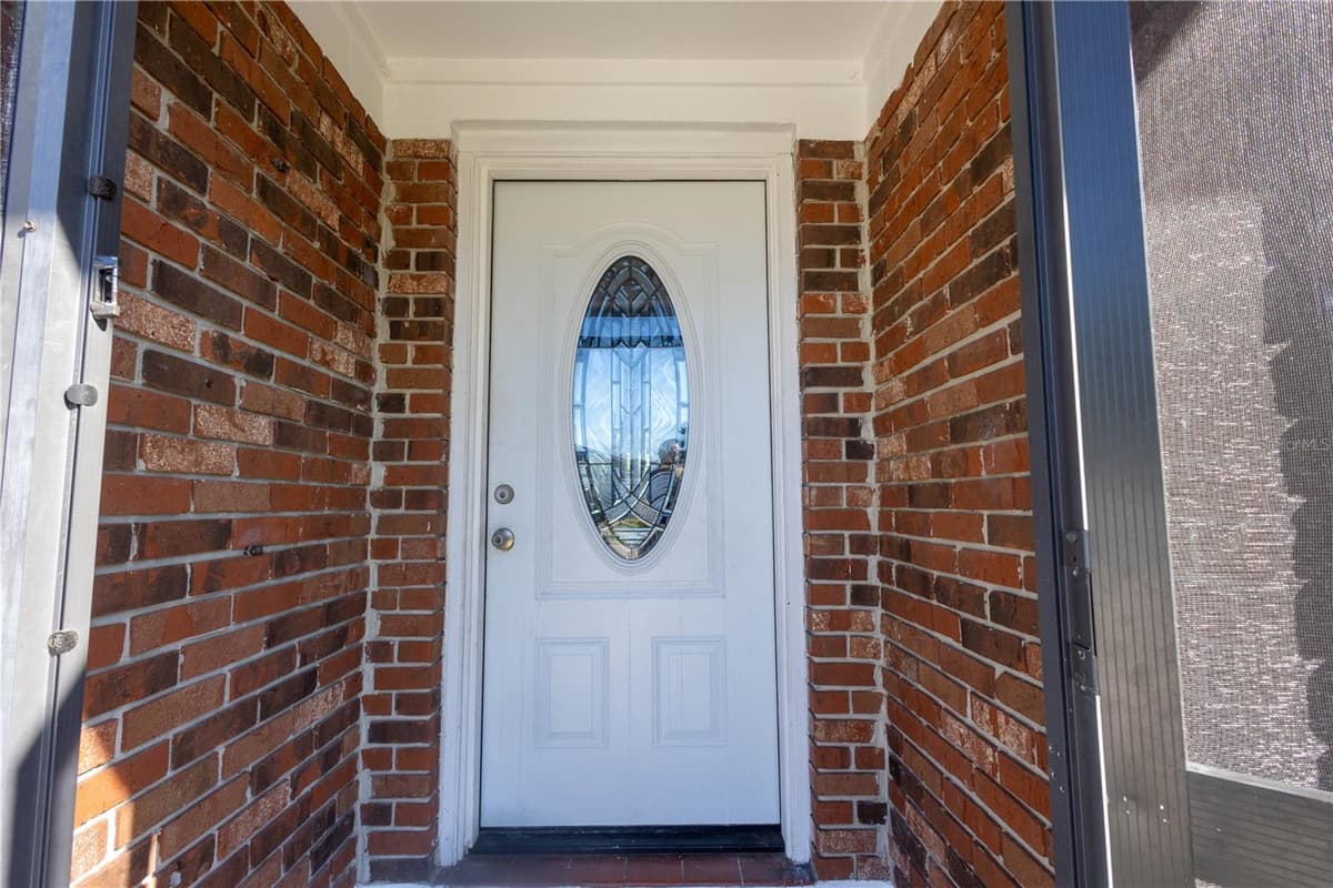 724 TRADEWINDS DRIVE — photo 2 of 23