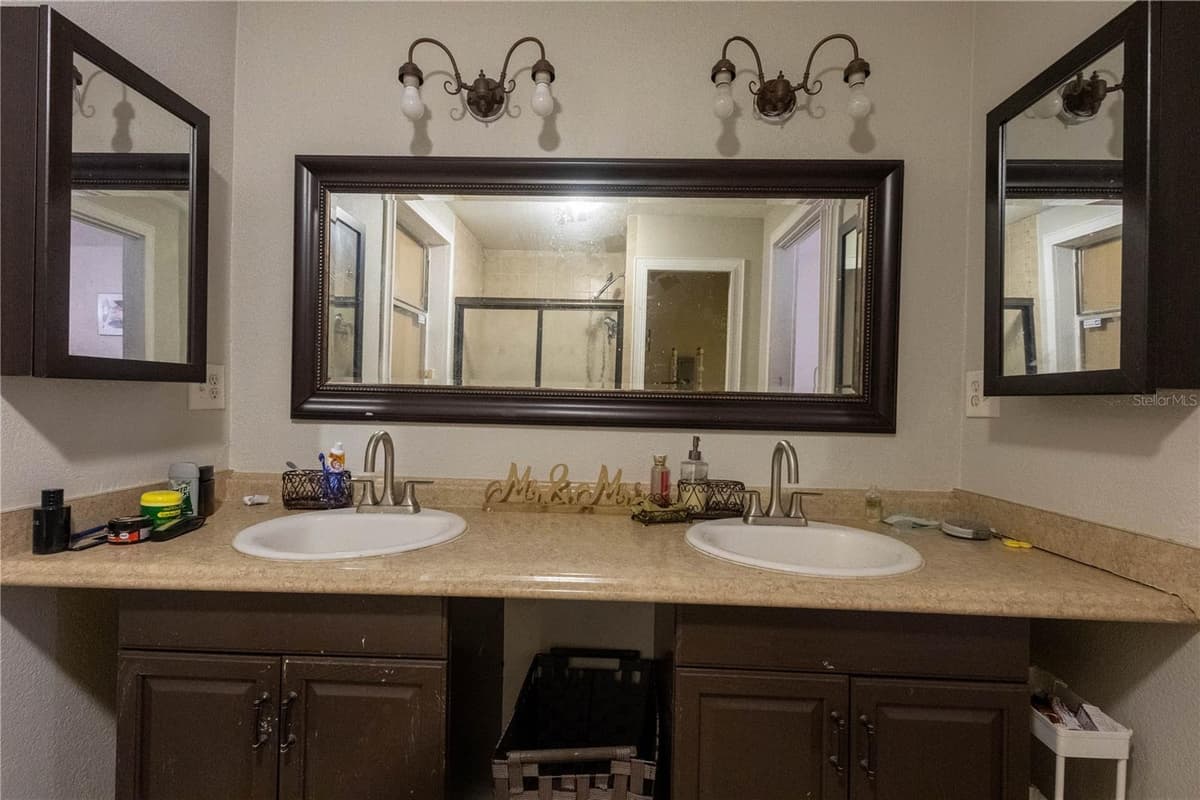 724 TRADEWINDS DRIVE — photo 16 of 23