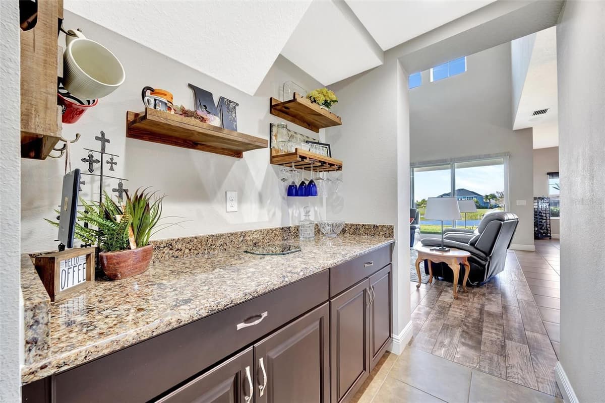 6324 BREVADA LANE — photo 32 of 45