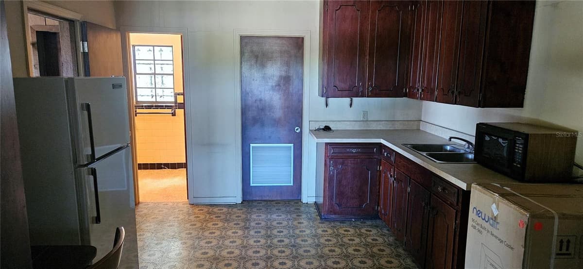 321 DAVIS BROS ROAD — photo 7 of 20