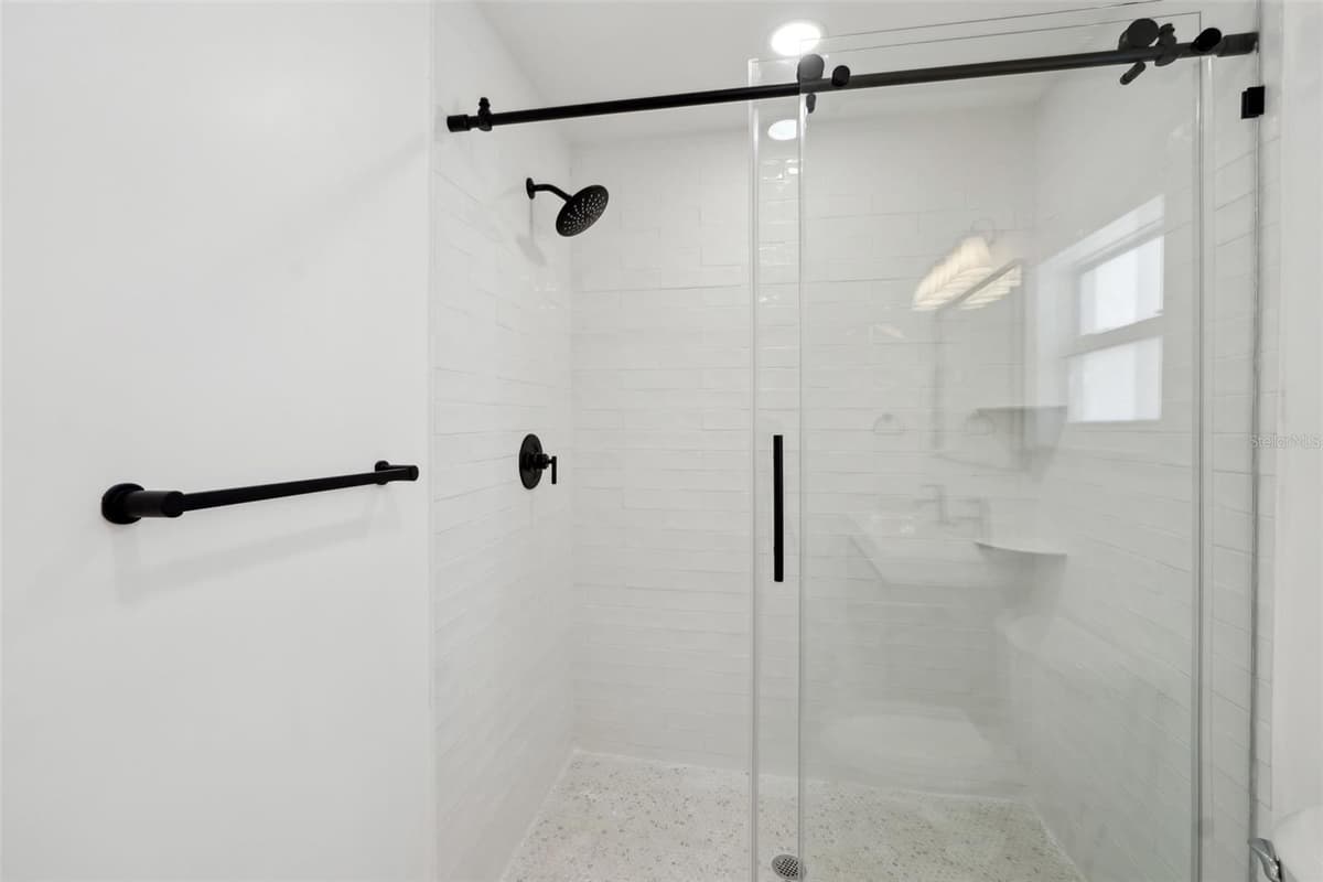 2650 VINA DEL MAR BOULEVARD — photo 21 of 42