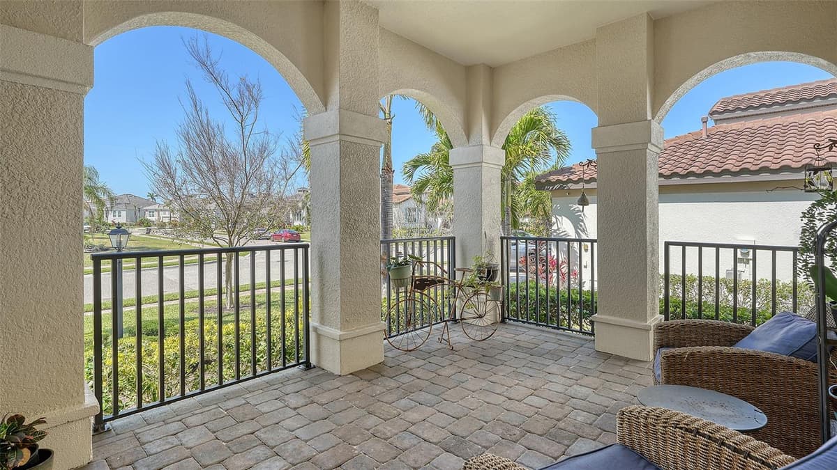 5723 TITLE ROW DRIVE — photo 4 of 53