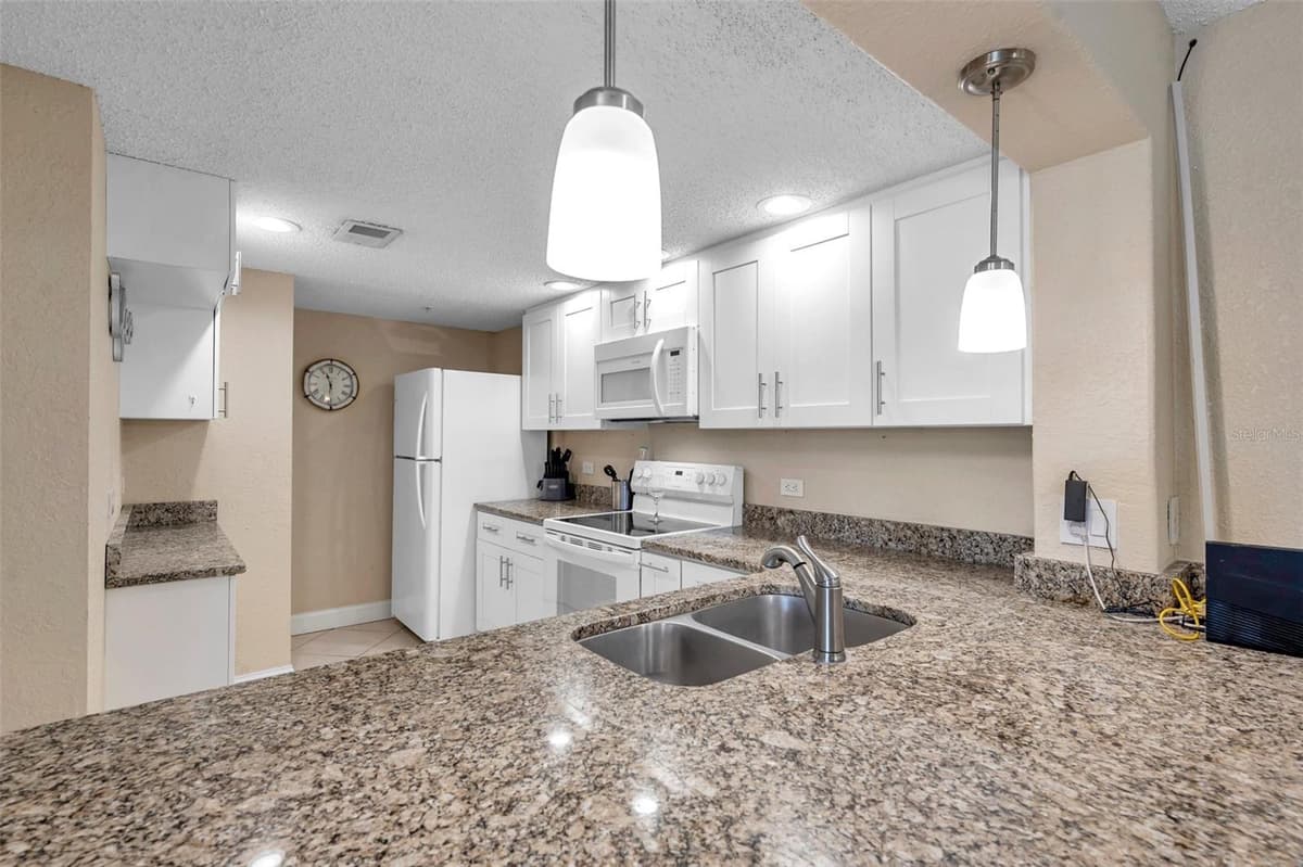 36750 US 19 — photo 18 of 82