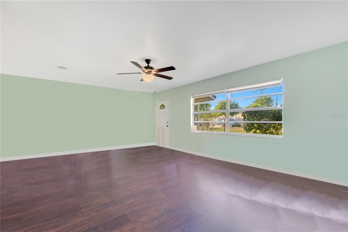 4550 CHANDLER ROAD — photo 11 of 53