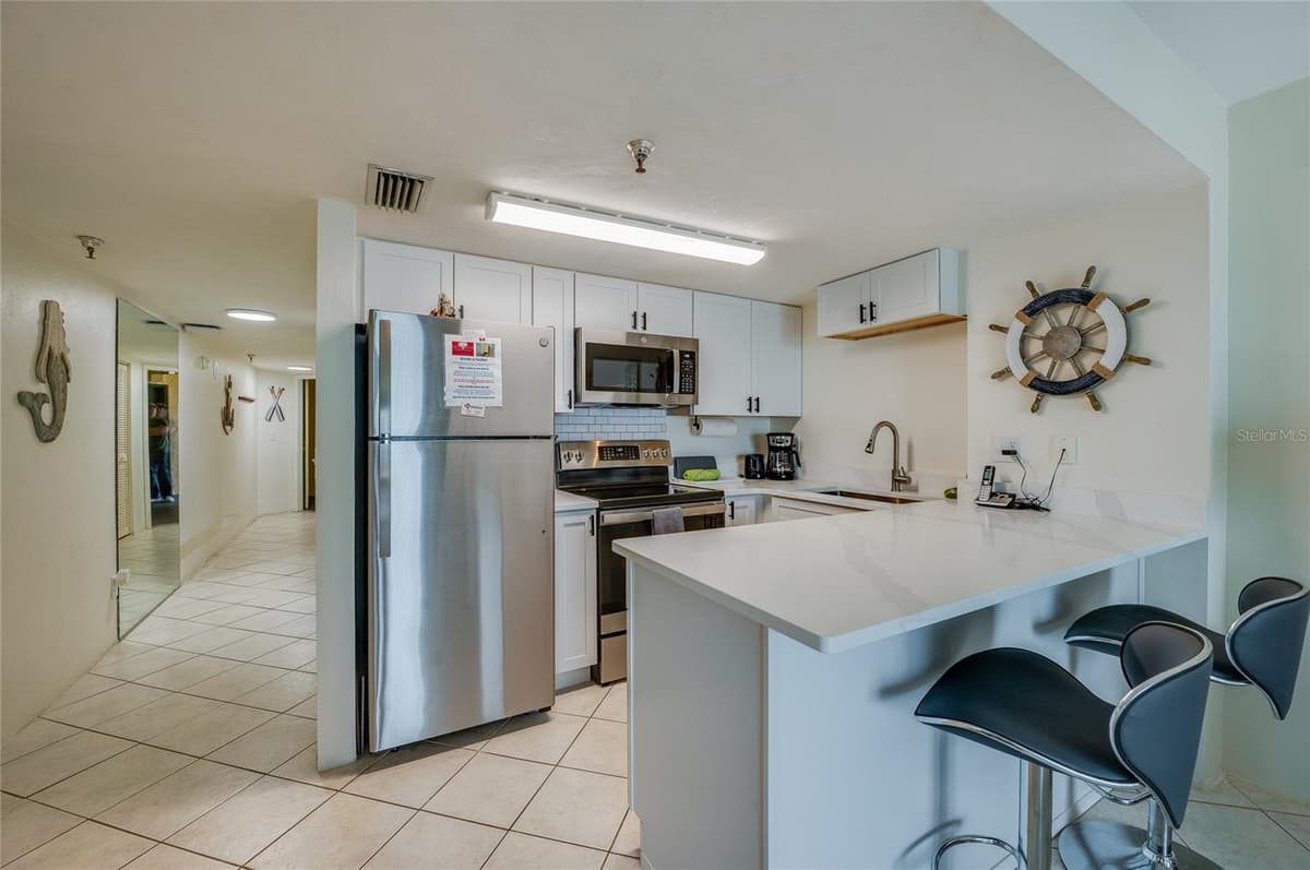 3647 ATLANTIC AVENUE — photo 12 of 28