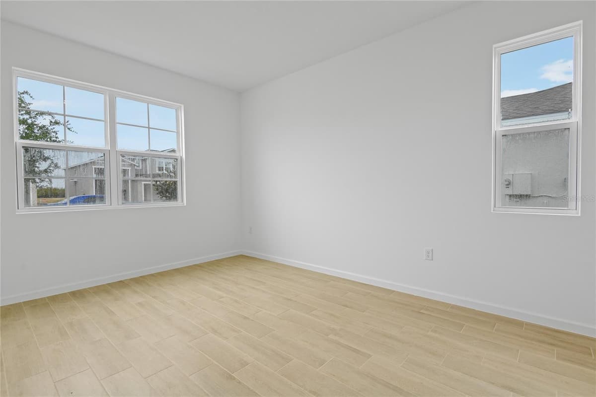 1035 WISTERIA WAY — photo 9 of 24