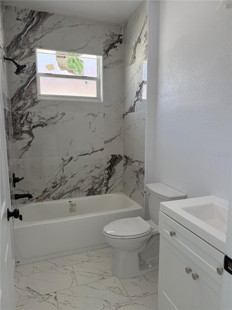 4205 57TH AVENUE — photo 18 of 28
