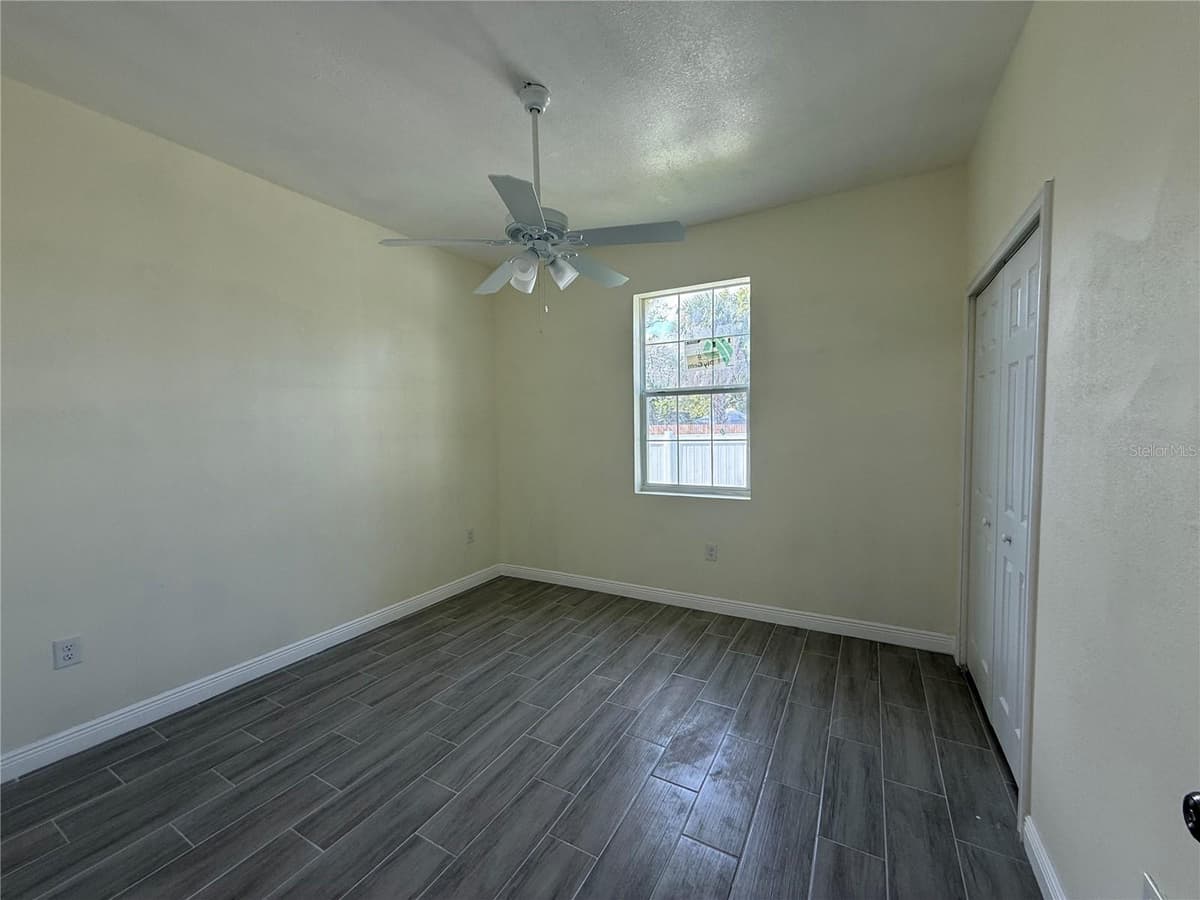 5710 42ND STREET — photo 15 of 23