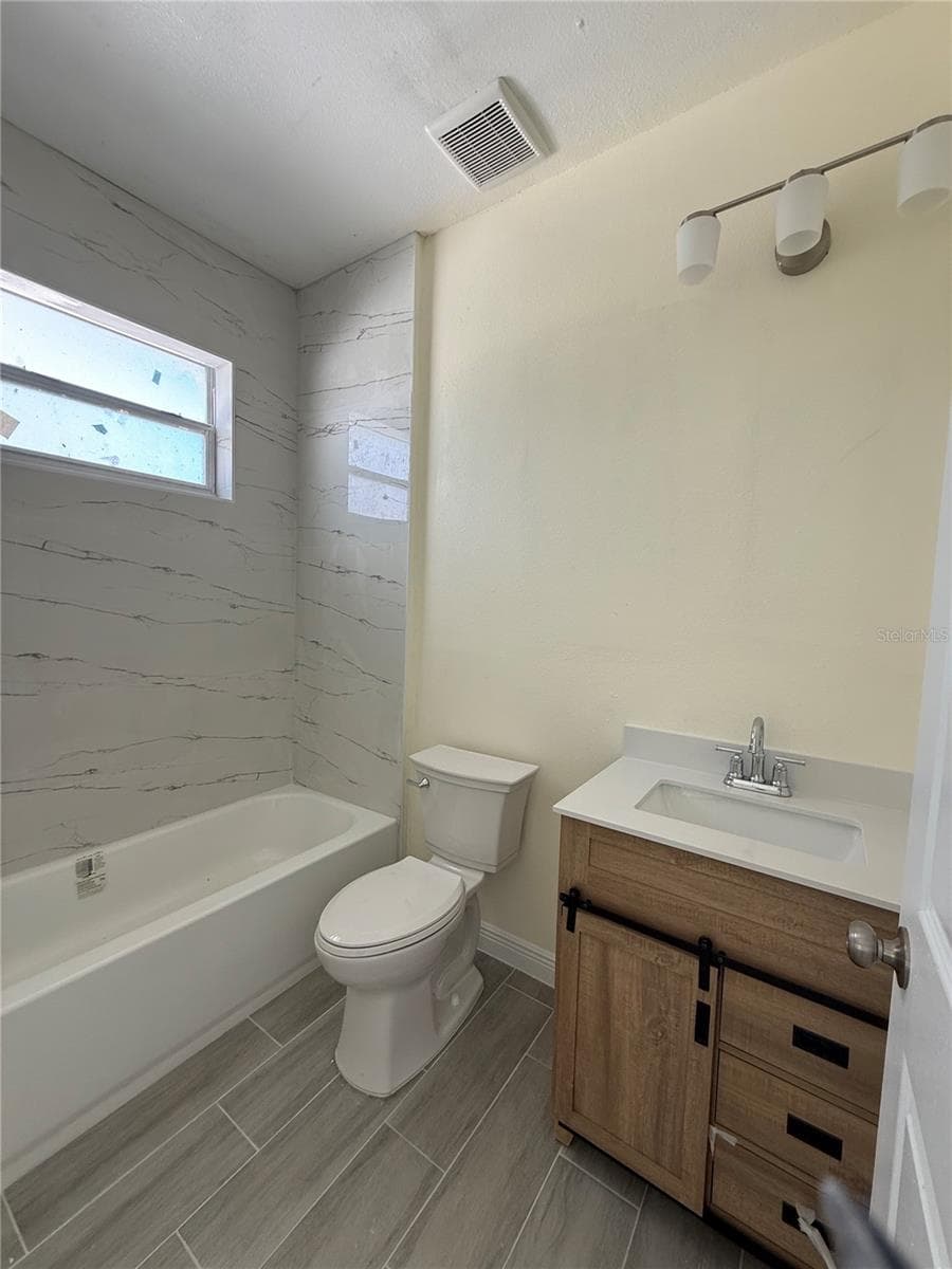5710 42ND STREET — photo 18 of 23