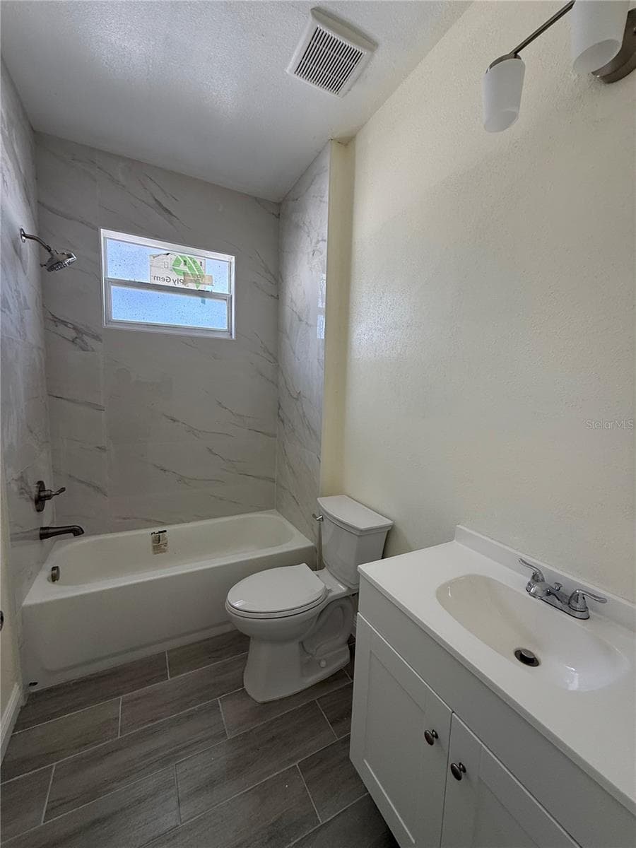 5710 42ND STREET — photo 17 of 23