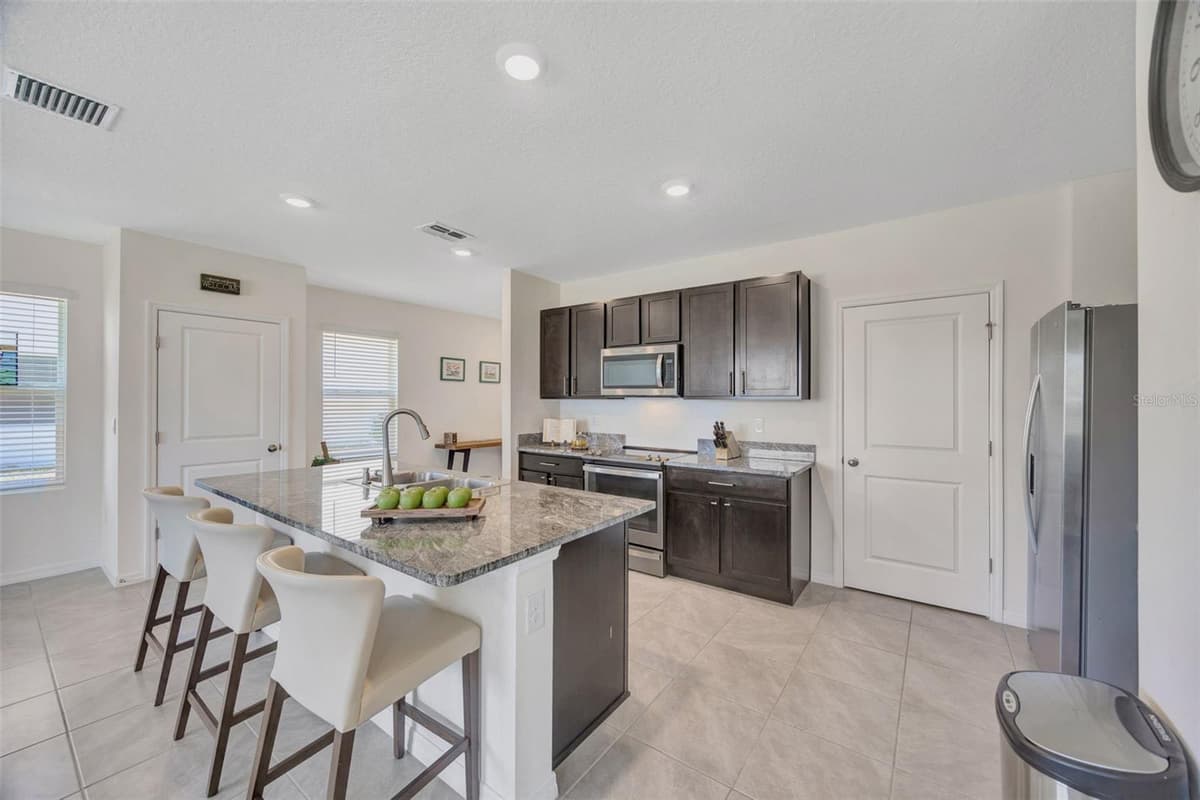 5758 HOLLINGWORTH TRAIL — photo 9 of 33